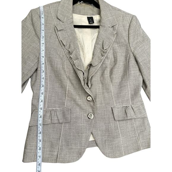 WHBM ruffled blazer jacket metallic buttons 3/4 sleeve Size 10 - Picture 7 of 9